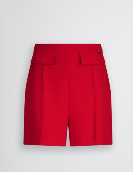 liu Jo sur la côte d'Azur