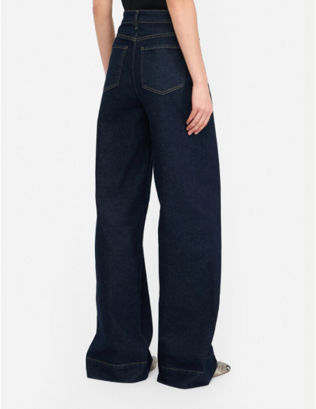 jean flare liu jo boutique nice