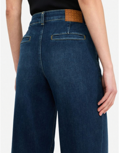 jean bottum up Liu jo boutique nice