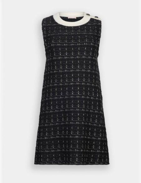 robe en tweed de marque