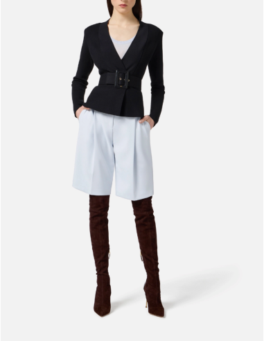 Veste noire cintrée pour femme