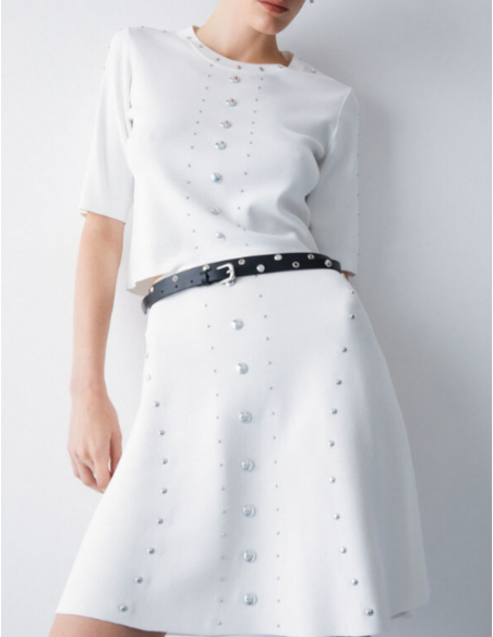 Look urbain chic jupe mode femme