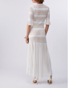 Robe longue maille blanche chic féminine 2