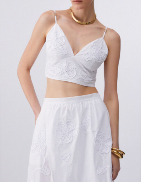 White poplin embroidered top chic fashion
