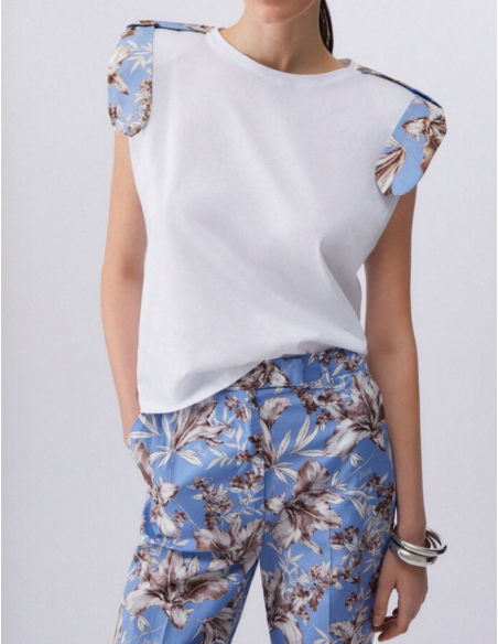 Liu Jo t‑shirt padded shoulders design