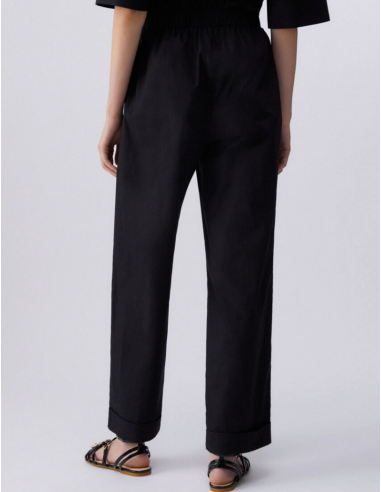 Liu Jo elegant fashion black pants look