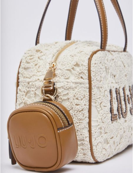 Liu Jo casual chic handbag style