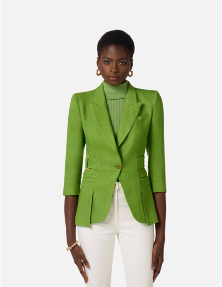 Elisabetta Franchi veste silhouette féminine moderne