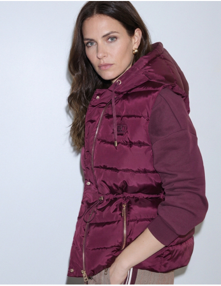 Liu Jo gilet aubergine avec capuche réglable
