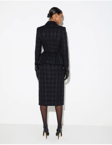 Elisabetta Franchi veste en tweed avec épaulettes rembourrées