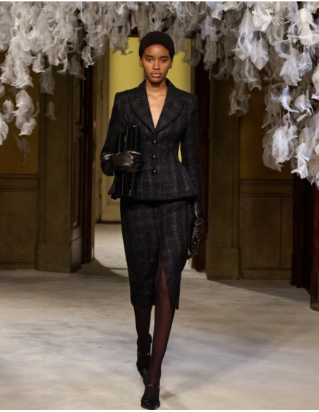 Elisabetta Franchi black blazer with chiffon lining
